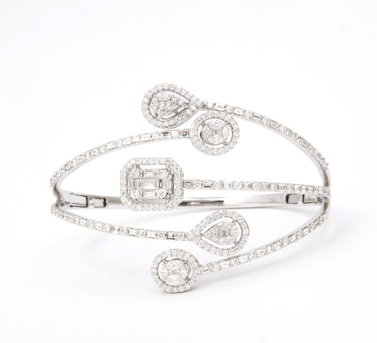 Stunning 18k Gold Multi Shape Diamond Bangle Bracelet 4.18 Carats