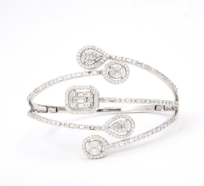 Stunning 18k Gold Multi Shape Diamond Bangle Bracelet 4.18 Carats