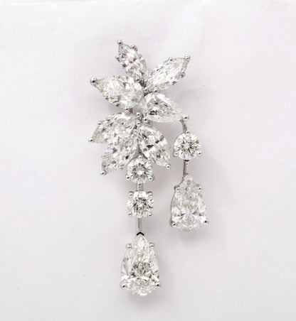 https://a.1stdibscdn.com/diamond-cluster-dangle-earring-for-sale-picture-7/j_415/1609265942951/6R1A8817_master.jpg
