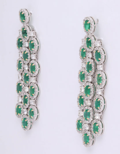Exquisite 18k White Gold Green Emerald and Diamond Chandelier Earrings