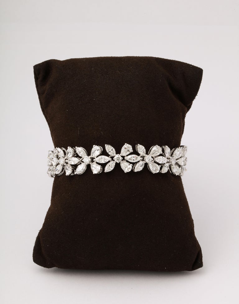 https://a.1stdibscdn.com/diamond-bracelet-for-sale-picture-7/j_415/j_166500321659966979694/6R1A9462_master.jpg?width=768