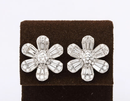 https://a.1stdibscdn.com/diamond-flower-earrings-for-sale-picture-4/j_415/j_261533121746538634569/6R1A9863_master.jpg