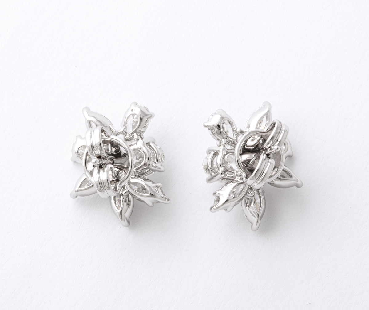 Diamond Scene 3.85ct Diamond Cluster 18k White Gold Stud Earrings