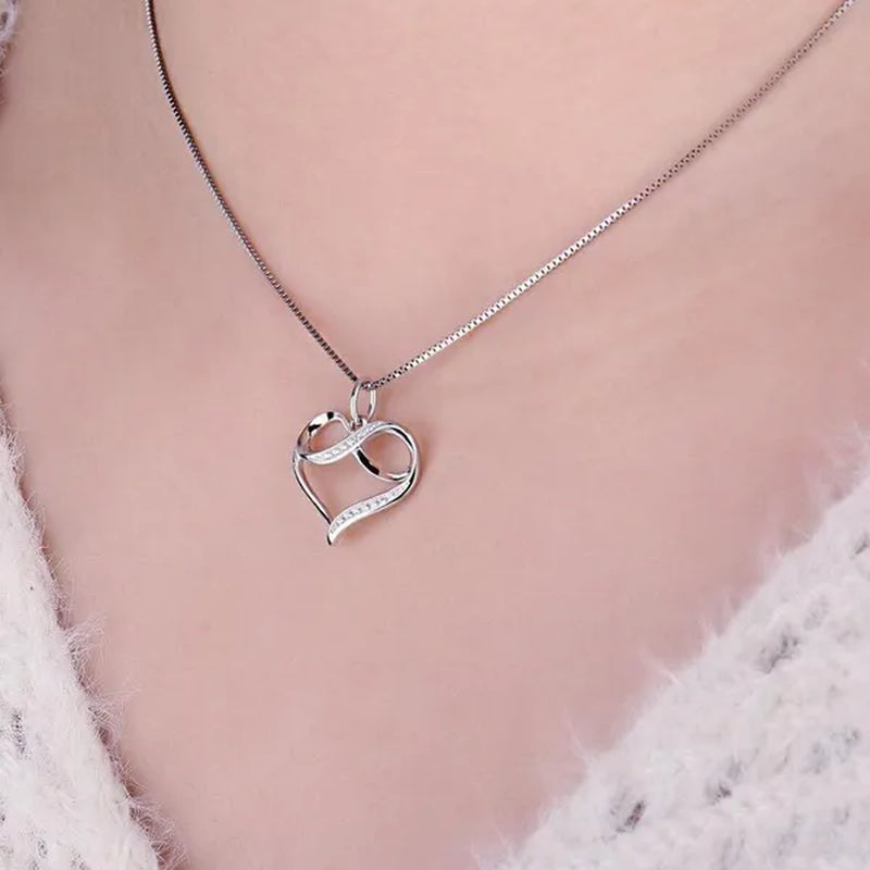 Charming Women Clavicle Necklace Silver Plated Inlay Diamond Heart Pendant Infinity Necklace Bridal Wedding Jewelry Gift