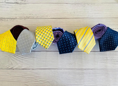 Mens Necktie Polka Dot Ties for Men Classic Dressing Tie