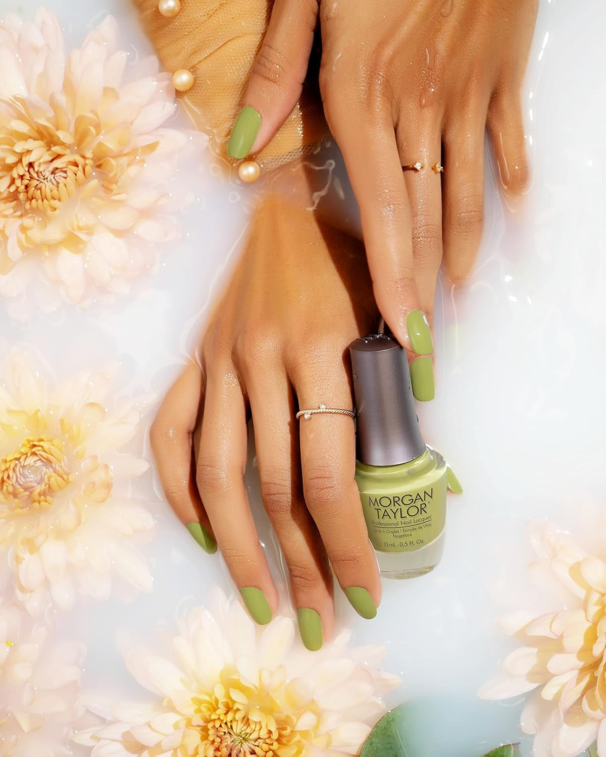 Pure Beauty Collection - Professional Lacquer, Vibrant, Chip-Resistant, Fast-Drying, Long-Lasting, High-Shine, Perfect for Manicures & Pedicure, 15Ml