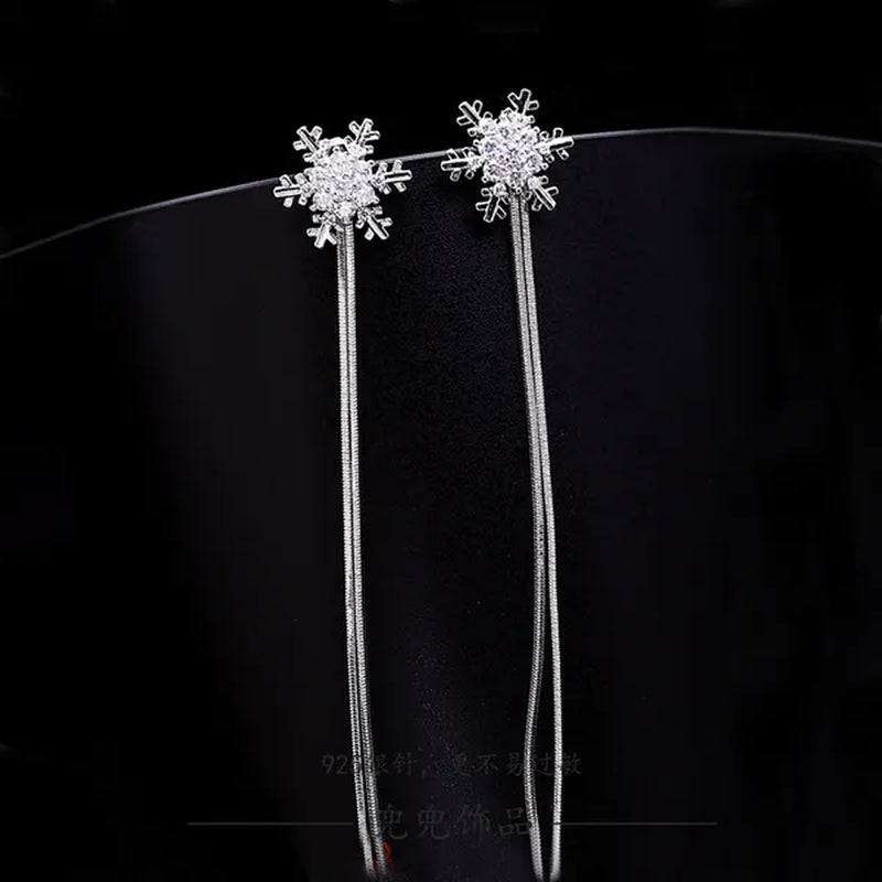 Exquisite 925 Sterling Silver Diamond Earrings Tassel Earrings Snowflake Earrings A Pair of Earrings Suitable for Women's Wedding Bride Princess Engagement Crystal Pendant Earrings Party Jewelry Lover Gift