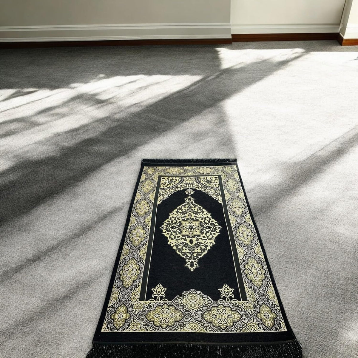 Muslim Prayer Rug, Islamic Gift Set, Velvet Full Arabic Quran, Elegant Kaaba Design Box, Ayat El Kursi Table Top, Prayer Beads, Bookmark, Janamaz, Salah Mat (KAABA)