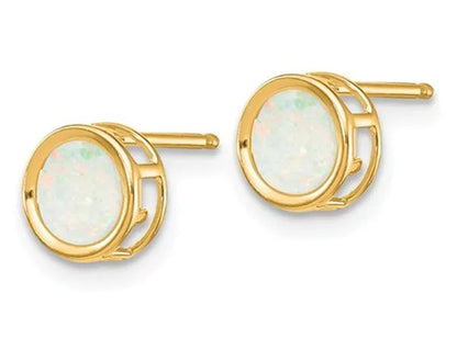 3/5 Carat (ctw) Opal Solitaire Earrings in 14K Yellow Gold