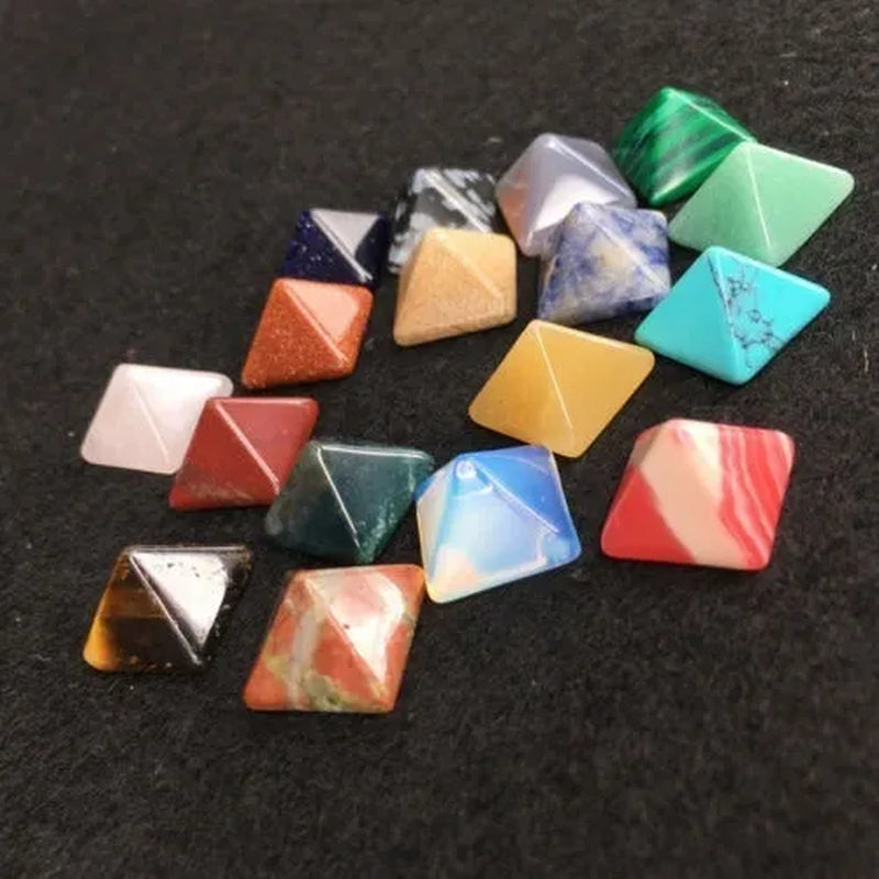 7PCS Natural Quartz Carving Stone Crystal Pyramid Pendulum 7 Chakra Pyramid Reiki Energy Pendulos Therapy Healing Stone Jewelry
