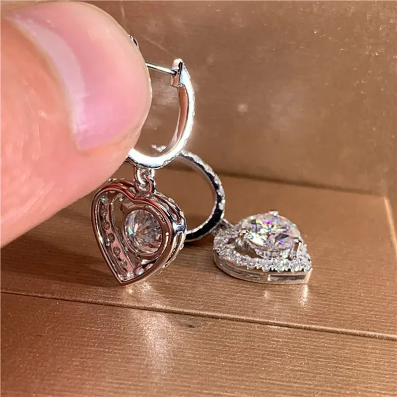 Romantic Round Cut Brilliant Diamond Heart Drop Earrings Women Hoop Earrings Proposal Party Fine Jewelry