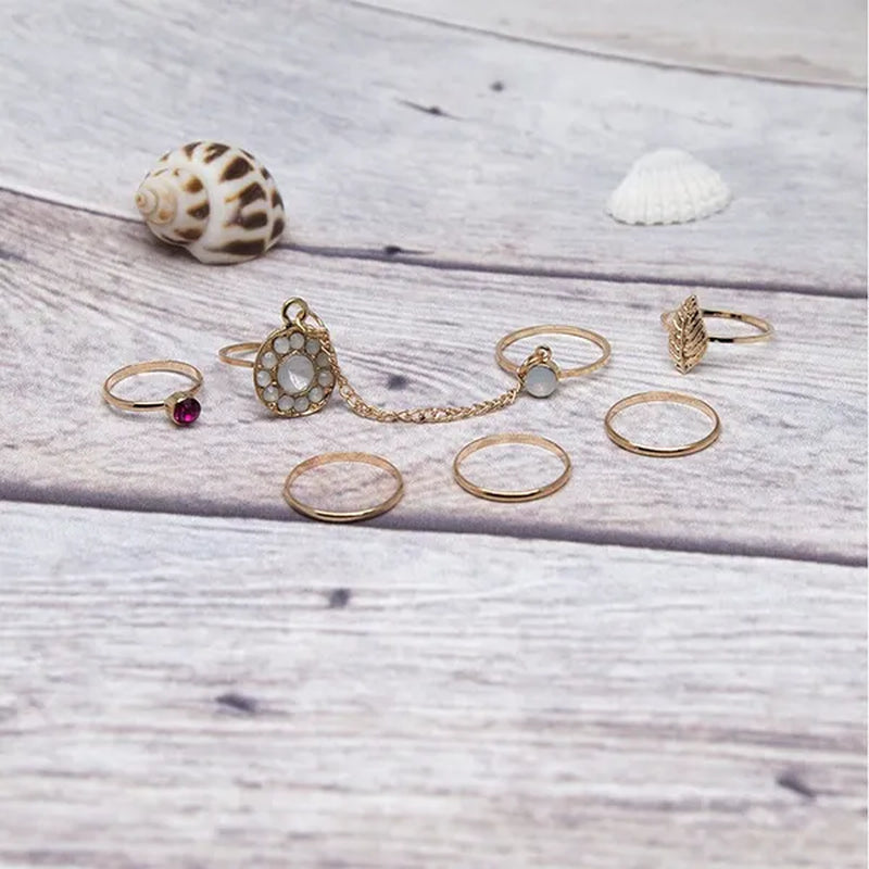 7Pcs Fashion Elegant Retro Inlaid Ruby Chain Ring Set(Color: Gold)