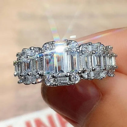 925 Sterling Silver Claw Setting Square Cut AAA Zircon and Diamond Rings for Women Engagement Party Fashion Accessories