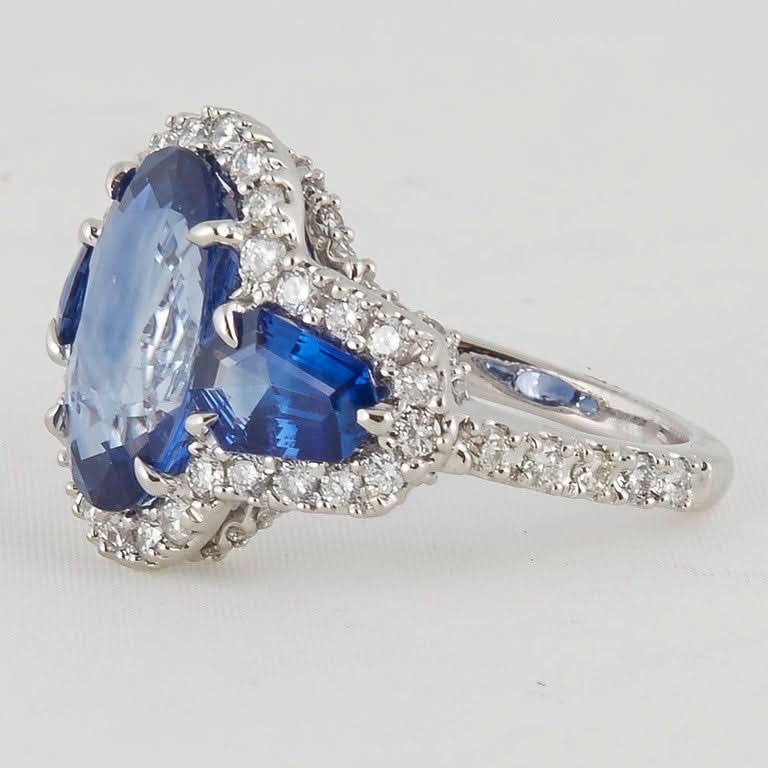 6.50 Carat Oval Sapphire and Diamond Platinum Fashion Ring