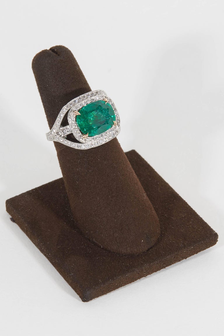 https://a.1stdibscdn.com/emerald-and-diamond-ring-for-sale/1121189/j_33909831595578258090/3390983_master.jpg?width=768