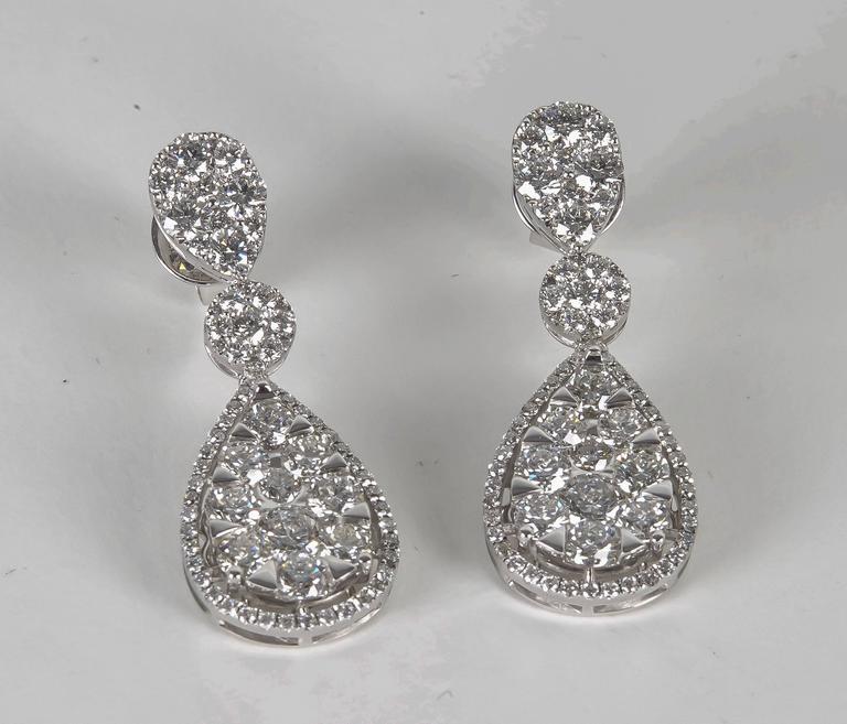 Illusion Diamond 18k White Gold Classic Teardrop Dangle Drop Earrings