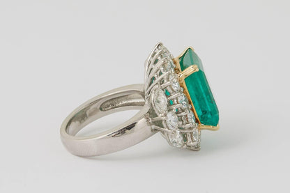 GIA Certified 11 Carat Colombian Emerald Diamond Platinum Cocktail Ring
