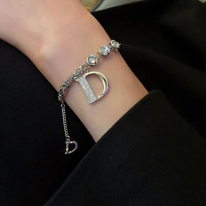 Fashion Luxury Jewelry Micro-inlaid Zircon Exquisite Necklace Bracelet Temperament Feminine Jewelry Accessories