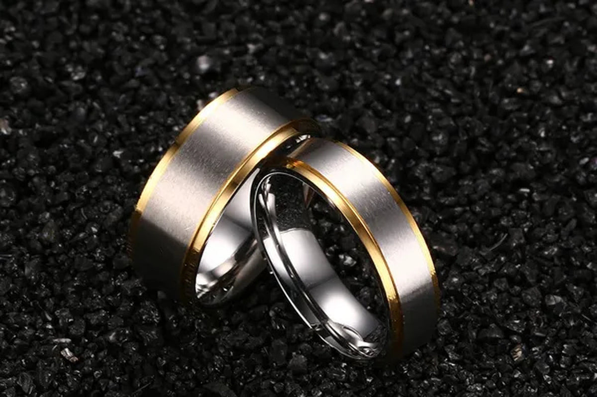Stainless Steel Gold Edged 2-Tone Brushed Wedding Band Ring Men/Women's Fashion Jewelry