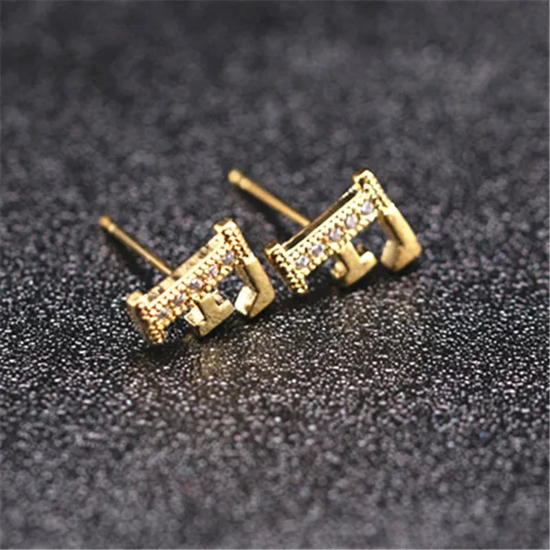 New Diamond Letter  Stud Earrings Women Fashion Earrings 26 Letters A-Z