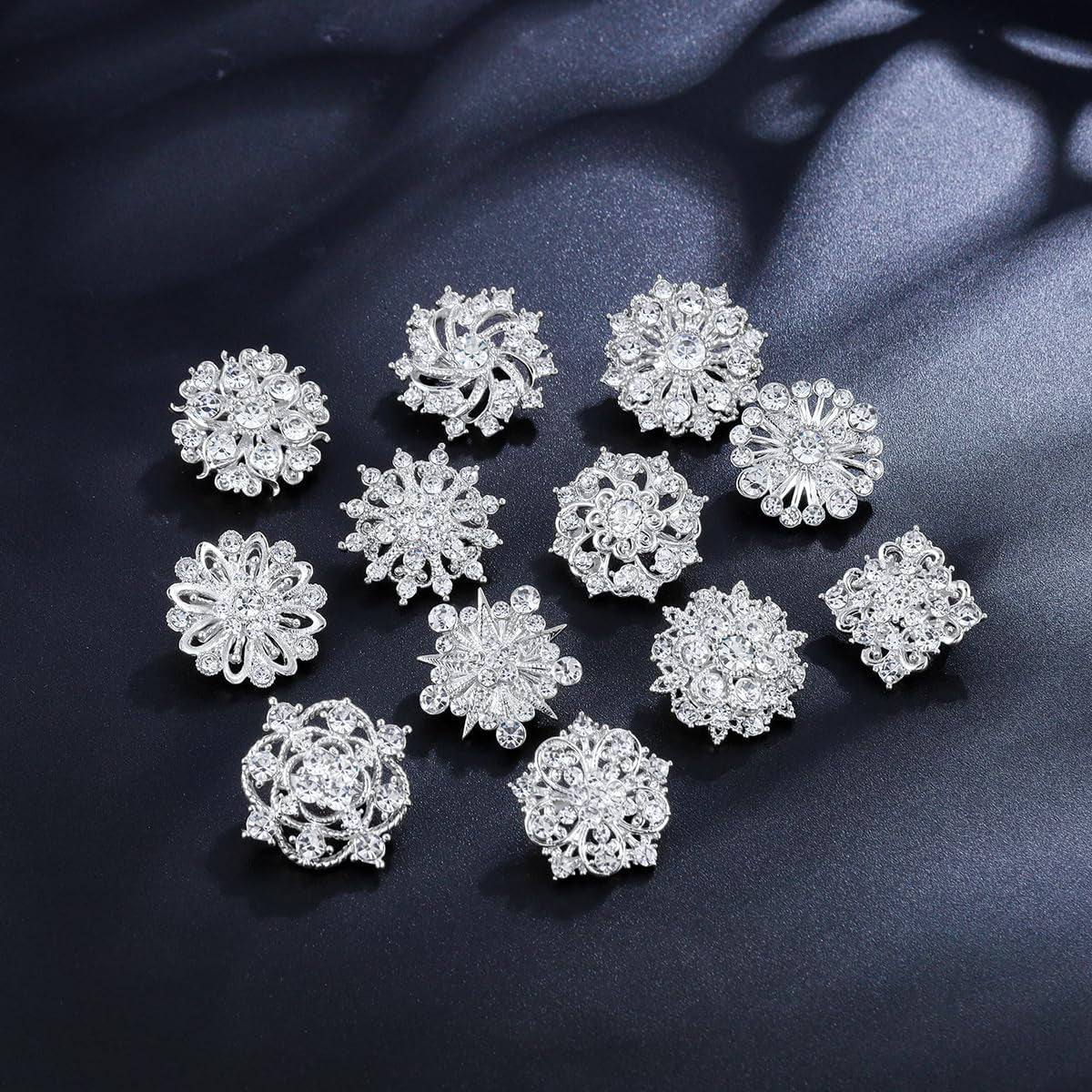 Assorted Small Size Crystal Rhinestone Flower Brooch Pins Set for Crafts Embellishment, Wedding Bouquet Brooches for Women Fashion