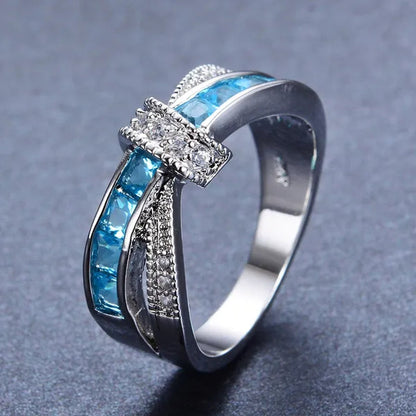 Trendy Women Rings with Brilliant Cubic Zirconia Luxury Engagement Rings Fashion Wedding Party Jewelry