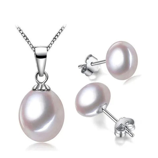 Majesty Diamonds MDS170059 Freshwater Pearls Pendant Set in .925 Sterling Silver