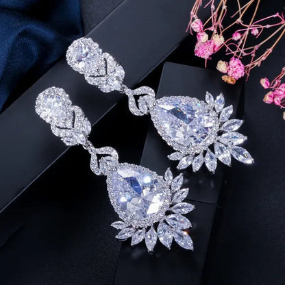 CANDICE Gorgeous Natural Red Green Zirconia Setting Silver Plated Big Teardrop Dangle Earrings for Women Party Dress Accessories