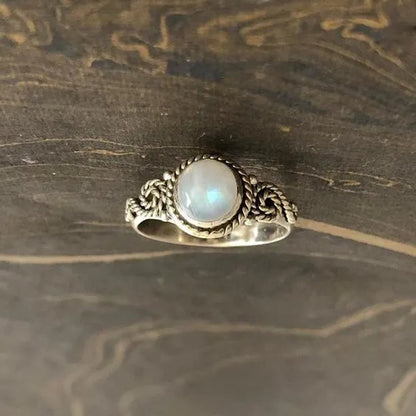 Luxury Fashion 925 Sterling Silver Brilliant Natural Rainbow Moonstone Gemstone Diamond Ring Wedding Band Engagement Party Christmas Gift Ring Size 4-12 Anillos