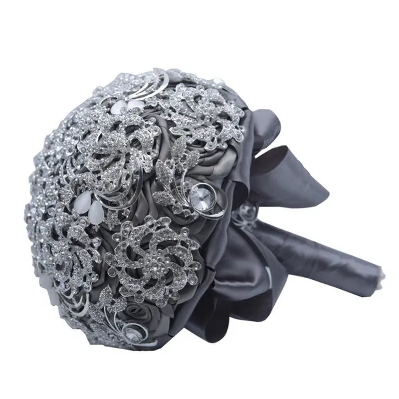 18CM Luxury Full Diamond Wedding Bouquet Shiny Crystal Brooch Bridal Bouquet Satin Ribbon Roses Wedding Flowers Bride Holding Flowers
