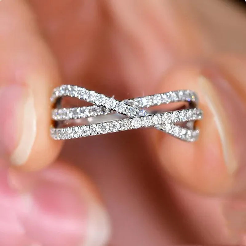 Simple Cross Twist Design Wedding Rings for Woman Full Paved CZ Stone Exquisite Female Finger-ring Statement Jewelry Anniversary Gift