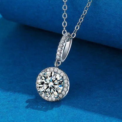 Exquisite Fashion 2ct Moissanite Solitaire Pendant Necklace for Bridal Engagement Wedding Women Necklace