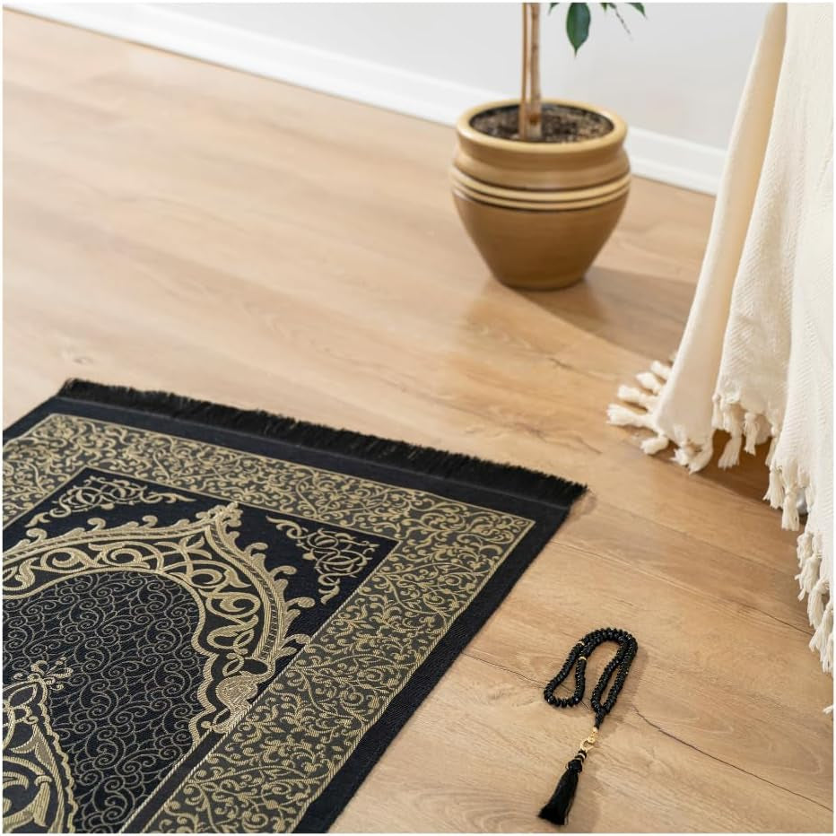 Muslim Prayer Rug with Tasbih - Prayer Mat - Islamic Gifts Set - Prayer Matt Islam - Travel Prayer Mat - Islamıc Prayer Rug - Portable Prayer Mat - Muslim Gifts for Women Men (Black)