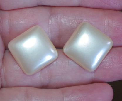 Quality Majorca Pearl Square Half Dome 16MM Stud Earrings 14K Gold Filled