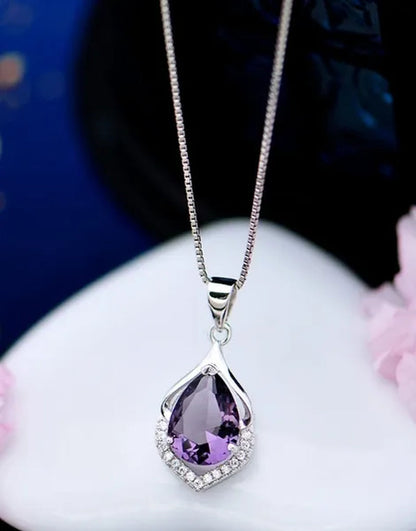 Fashionable and Noble 925 Pure Silver Diamond Lady Necklace Long Pendant Elegant Natural Amethyst Clavicle Chain