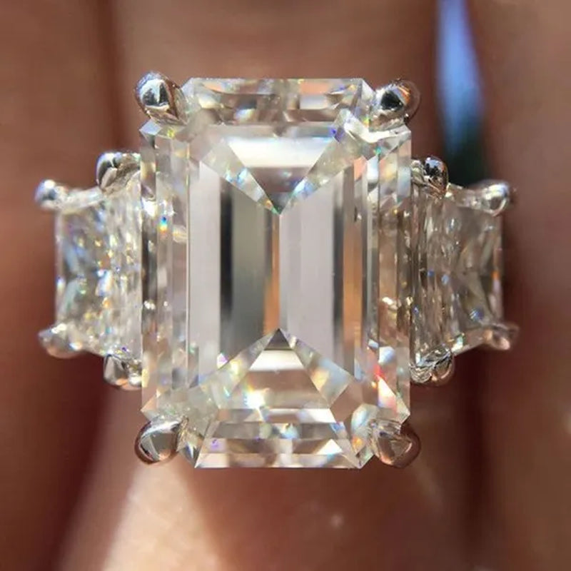 Gorgeous Square Cut White Sapphire Rings for Women Party 925 Sterling Silver 2 Stone Crystal Side Stone Rings Proposal Fine Jewelry
