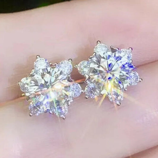 Exquisite Fashion Silver Plated Snowflake Lab Diamond Wedding Stud Earrings for Women Elegant Anniversary Party Christmas Gifts Jewelry