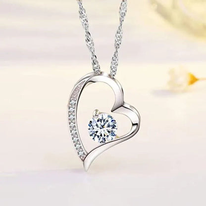 Bridal Wedding Clavicle Necklace Cubic Zircon Heart Necklace for Women Wedding Accessories Valentine's Day Gift