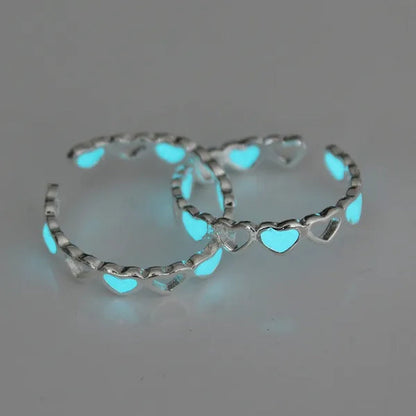 Hot Adjustable Heart Shape Luminous Ring Glow In The Dark  Ring Lady Glow Hollow Heart Love