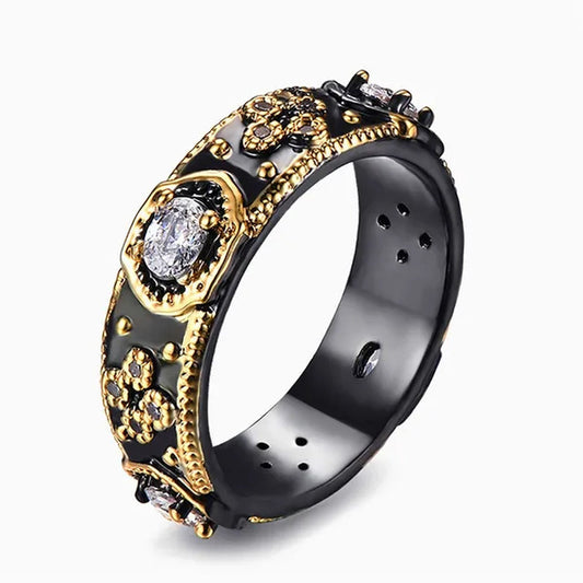 Punk Men and Women Unique Black Gold Gold Two-color Oval White Diamond Side Plum Ring