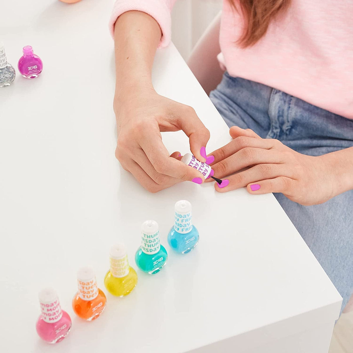 - Rainbow Bright Nail Polish Days of The Week - Nail Polish Set for Girls & Teens - Includes 7 Colors - Non-Toxic Nail Polish Kit for Kids Ages 8+