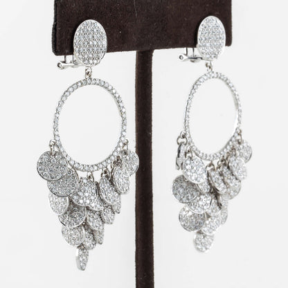 https://a.1stdibscdn.com/archivesE/jewelry/1stdibs/111014/DiamondScene_CC_DM//08/B.jpg