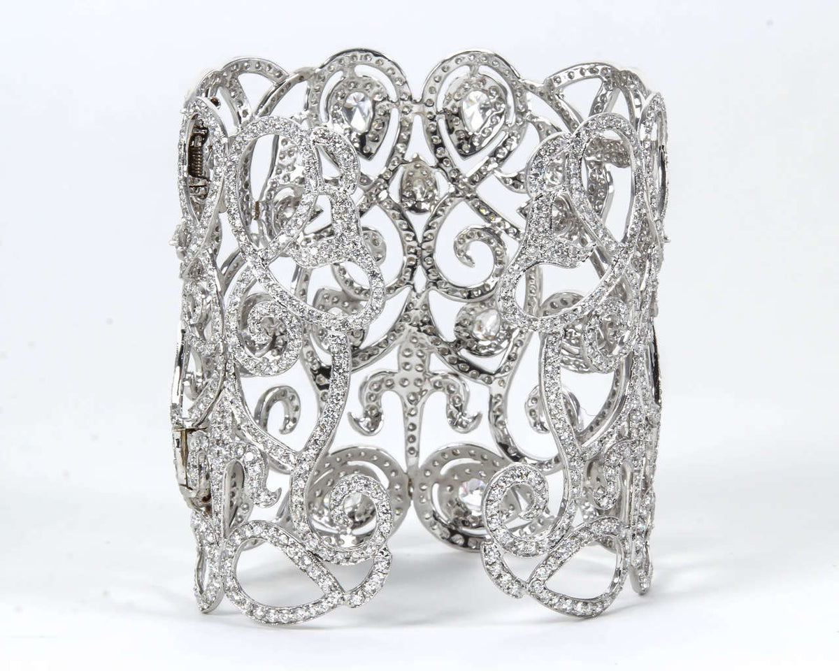 Magnificent 29.40 Carat Diamond 18k White Gold Wide Cuff Bracelet