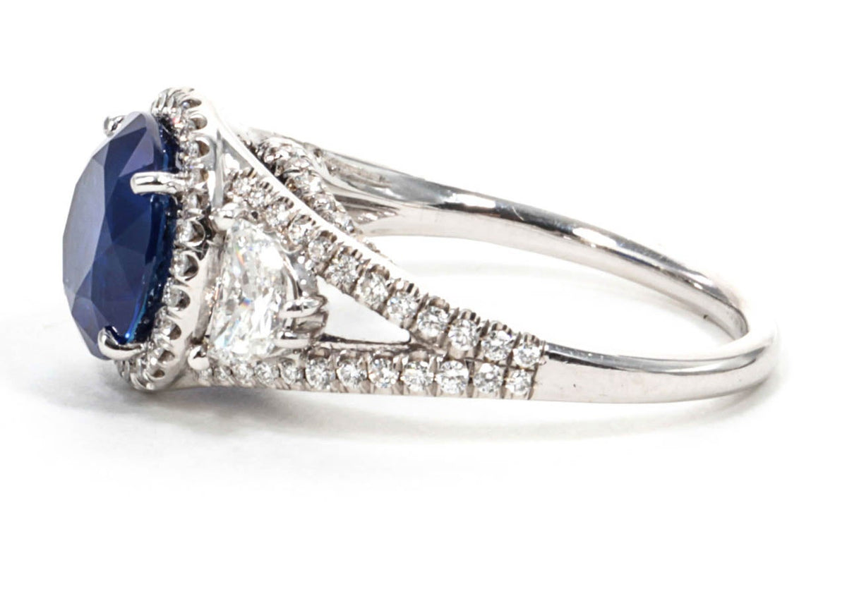 https://a.1stdibscdn.com/archivesE/jewelry/1stdibs/022014/DiamondSceneCC_DM//06/B.jpg