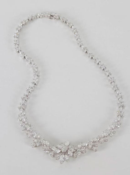 Elegant 28.05ct Pear Marquise Diamond Choker 18k White Gold Necklace