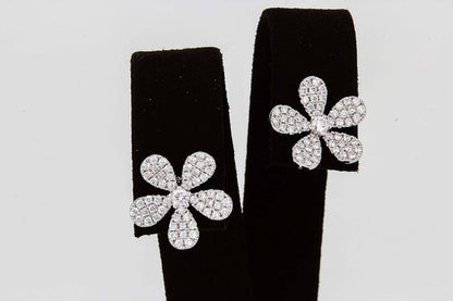 Diamond Flower Stud Earrings 1.08 Carat F VS 18k White Gold