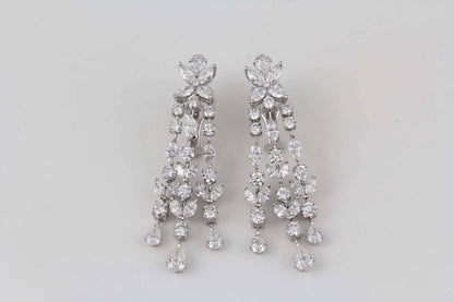 Stunning 12.36 Carat VS Diamond Chandelier Earrings 18k White Gold