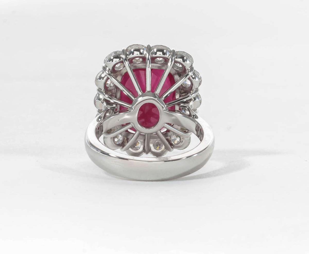 Exquisite 10 Carat Intense Red Burma Ruby Platinum Diamond Ring