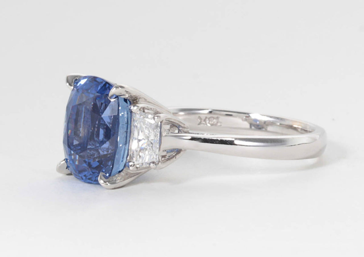 https://a.1stdibscdn.com/archivesE/jewelry/1stdibs/032114/DiamondSceneCC_DM//03/IMG_2098.jpg