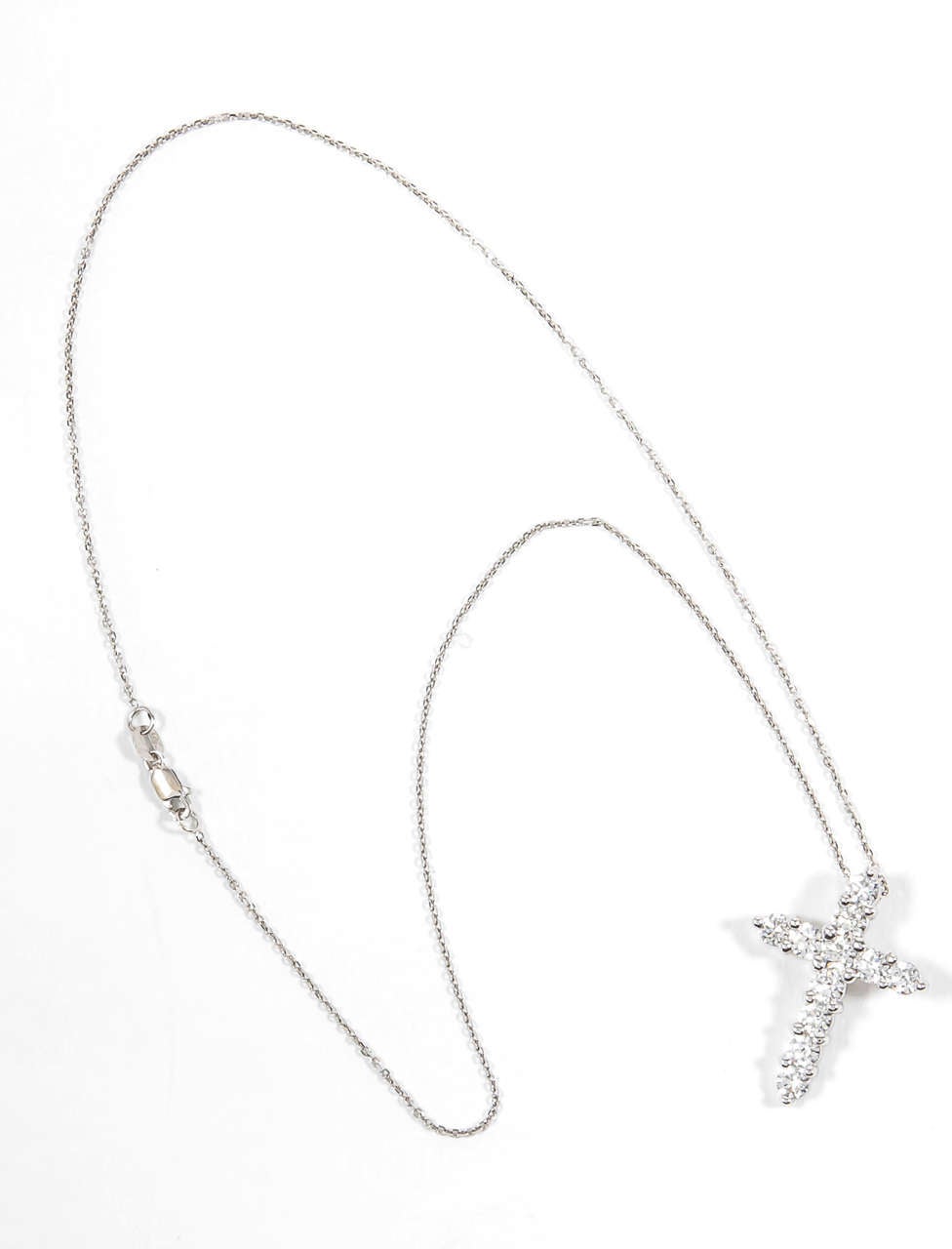 https://a.1stdibscdn.com/archivesE/jewelry/1stdibs/120814/DiamondScene_CC_DM//05/B.jpg